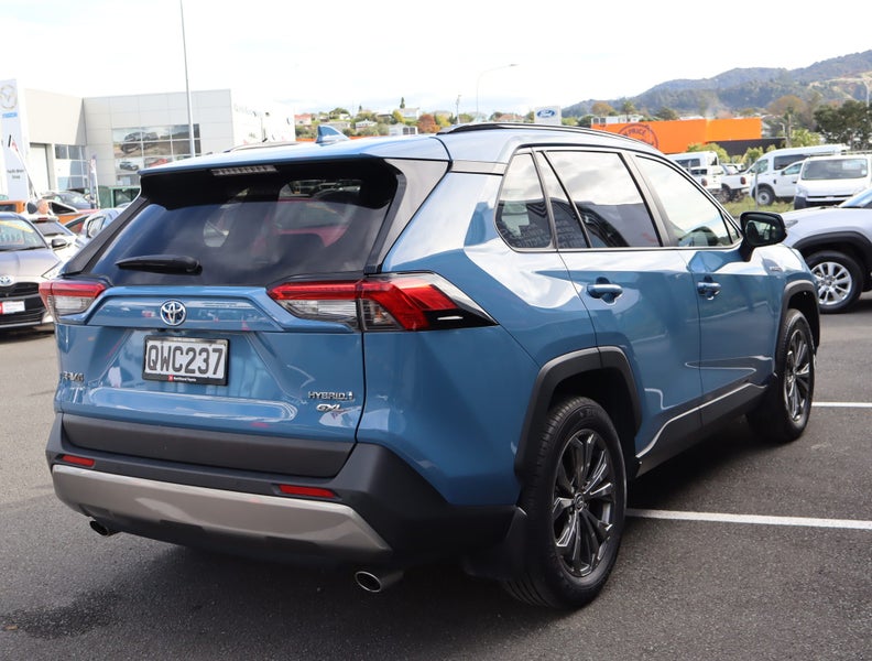 2024 Toyota RAV4 GXL 2.5P HV ECVT AWD SUV/5D/5S image 5