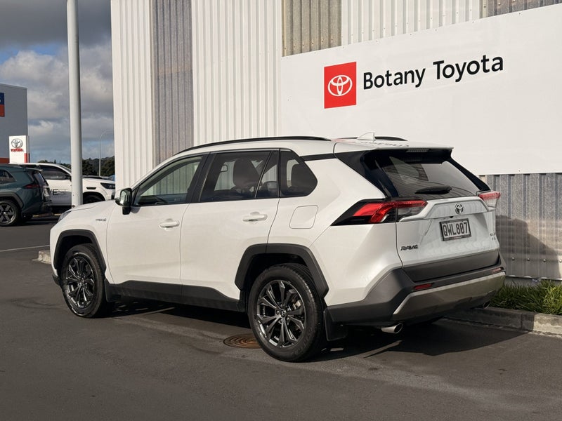 2024 Toyota RAV4 GXL 2.5P HV ECVT AWD SUV/5D/5S image 5