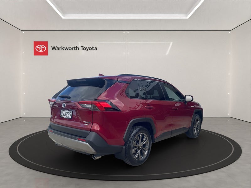 2024 Toyota RAV4 GXL 2.5P HV ECVT AWD SUV/5D/5S... image 3