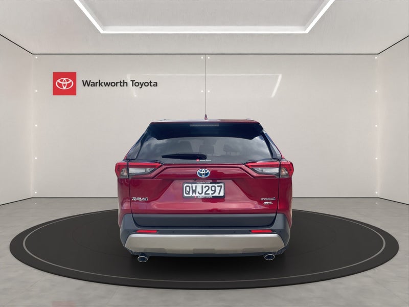 2024 Toyota RAV4 GXL 2.5P HV ECVT AWD SUV/5D/5S... image 4
