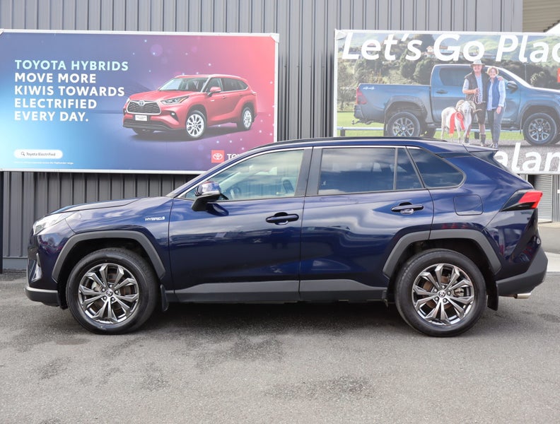 2024 Toyota RAV4 GXL 2.5P HV ECVT AWD SUV/5D/5S image 2