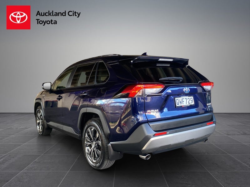 2024 Toyota RAV4 GXL 2.5P HV ECVT AWD SUV/5D/5S... image 5