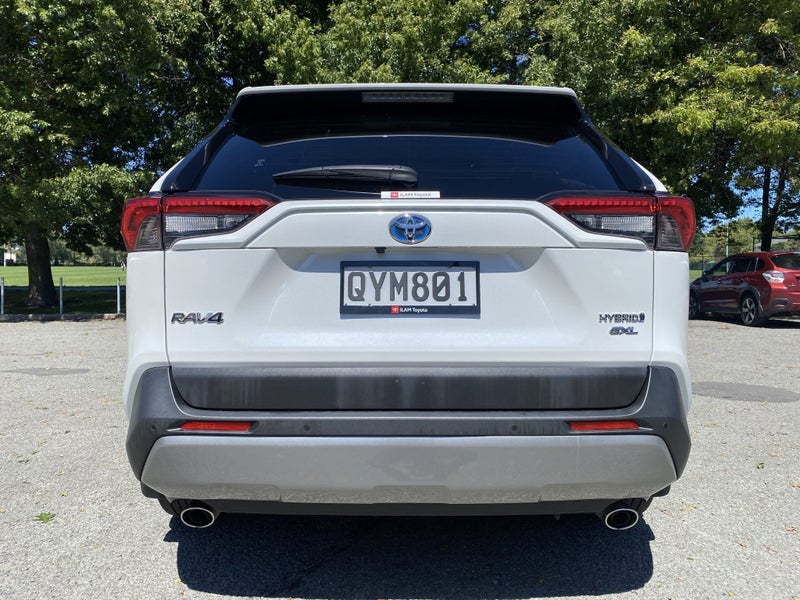 2024 Toyota RAV4 GXL 2.5P HV ECVT AWD SUV image 4