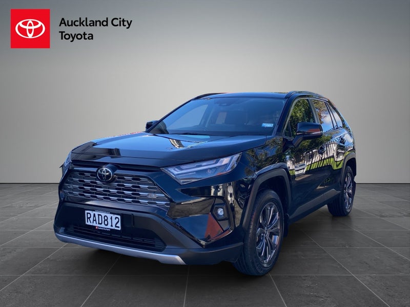 2024 Toyota RAV4 GXL 2.5P HV ECVT AWD SUV image 3