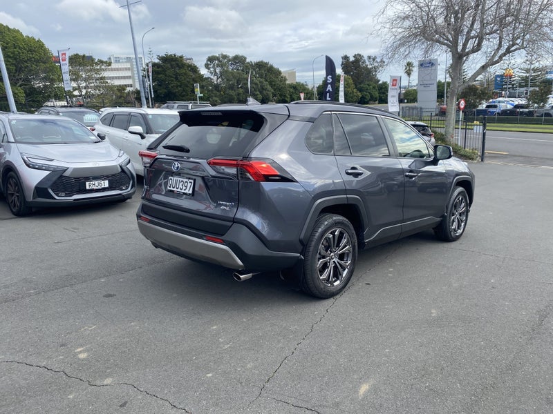 2024 Toyota RAV4 GXL 2.5P Hybird image 2