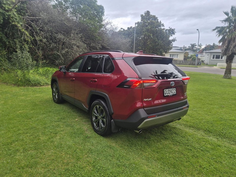 2024 Toyota RAV4 GXL 2.5P Hybrid image 4