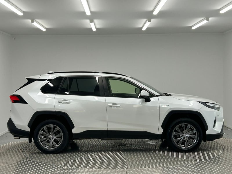 2024 Toyota RAV4 GXL 2.5P Hybrid image 2