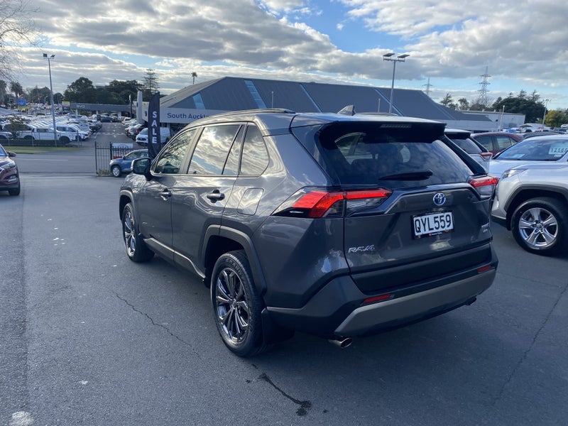 2024 Toyota RAV4 GXL 2.5P Hybrid image 5