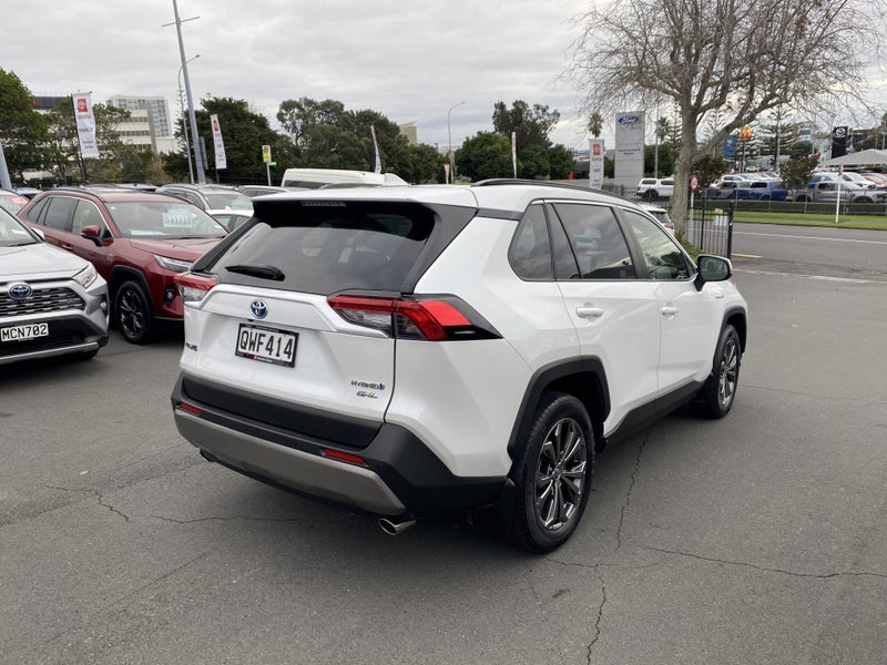 2024 Toyota RAV4 GXL 2.5P Hybrid image 2