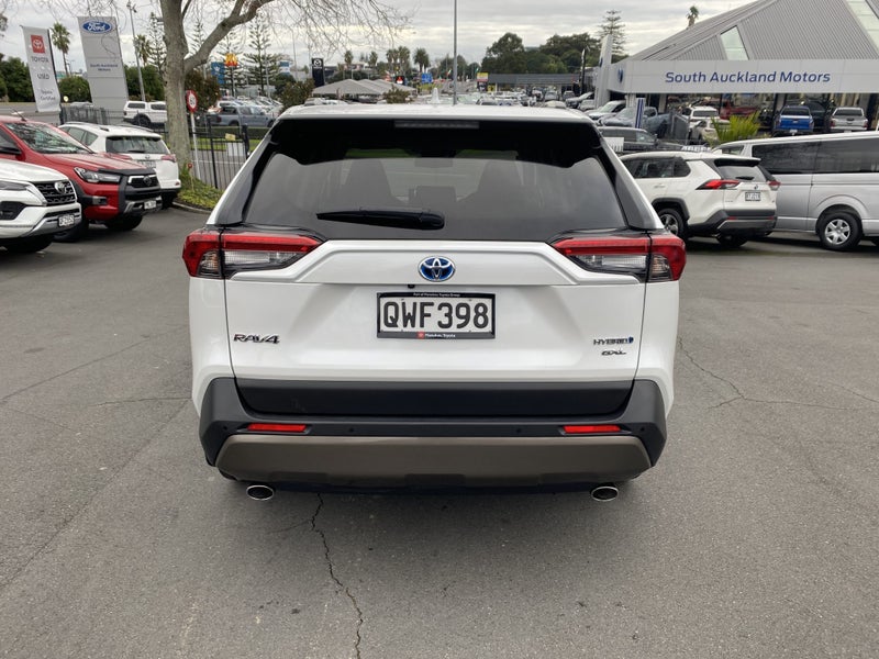 2024 Toyota RAV4 GXL 2.5P Hybrid image 3