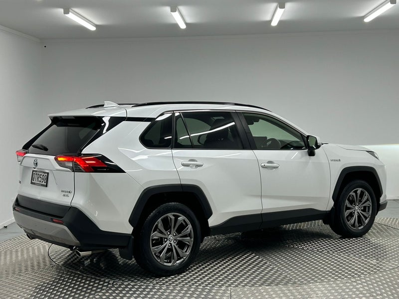 2024 Toyota RAV4 GXL 2.5P Hybrid AWD image 3
