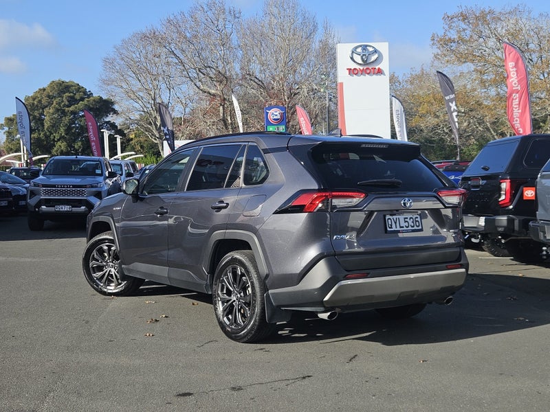 2024 Toyota RAV4 GXL 2.5P HYBRID AWD image 3