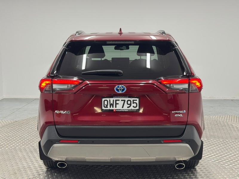 2024 Toyota RAV4 GXL 2.5P Hybrid AWD image 4