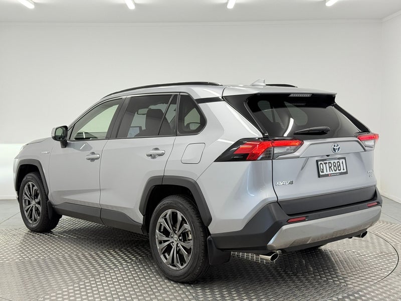 2024 Toyota RAV4 GXL 2.5P Hybrid AWD image 5