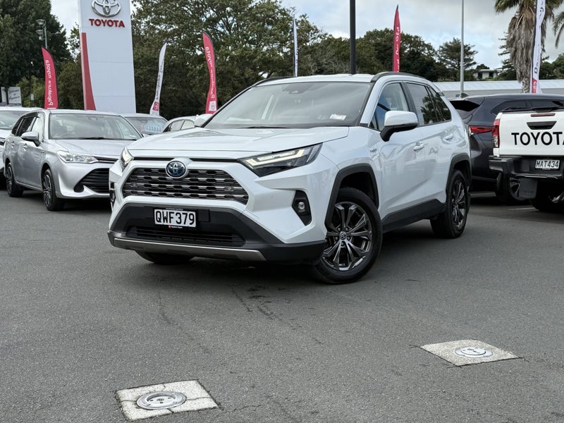 2024 Toyota RAV4 GXL 2.5P HYBRID AWD image 2