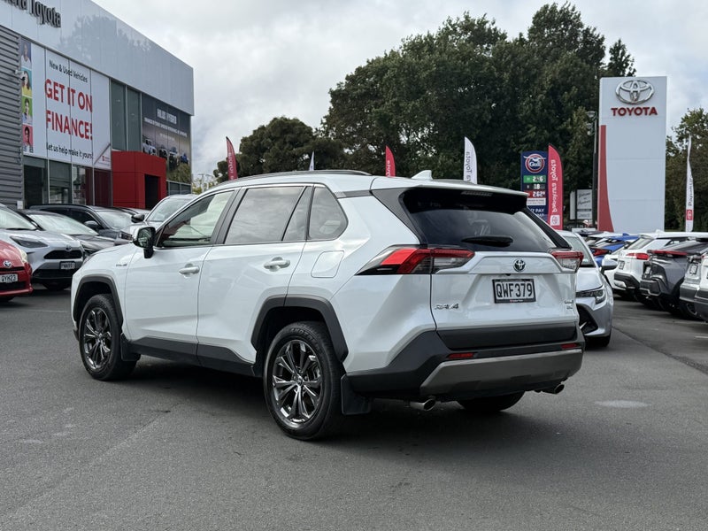 2024 Toyota RAV4 GXL 2.5P HYBRID AWD image 3