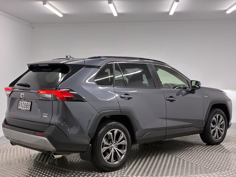 2024 Toyota RAV4 GXL 2.5P Hybrid AWD image 3