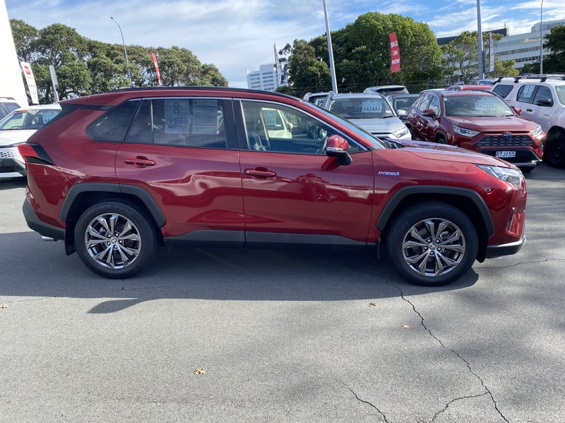 2024 Toyota RAV4 GXL 2.5P Hybrid AWD image 2