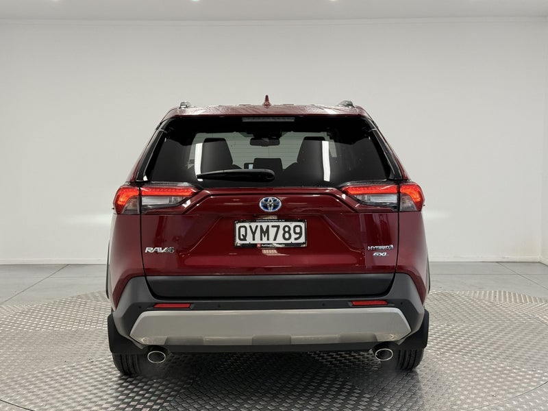 2024 Toyota RAV4 GXL 2.5P Hybrid AWD image 4