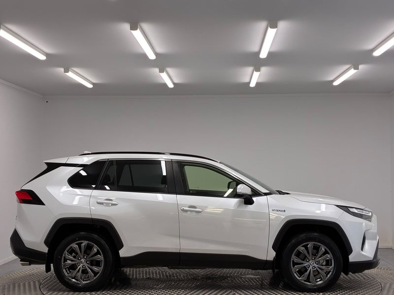 2024 Toyota RAV4 GXL 2.5P Hybrid AWD image 2