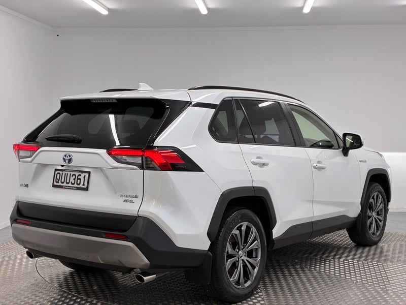 2024 Toyota RAV4 GXL 2.5P Hybrid AWD image 3