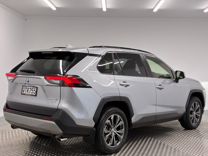 2024 Toyota RAV4 GXL 2.5P Hybrid AWD image 3