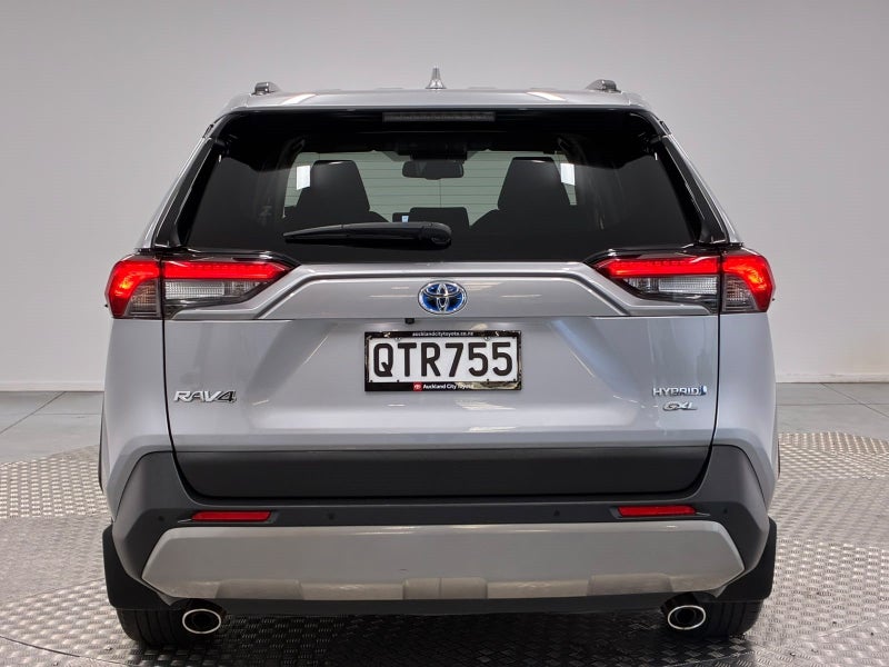 2024 Toyota RAV4 GXL 2.5P Hybrid AWD image 4