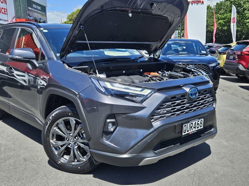 2024 Toyota RAV4 GXL 2.5P HYBRID AWD image 3