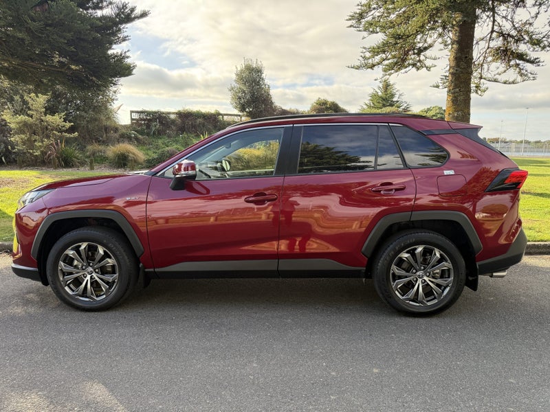 2024 Toyota RAV4 GXL 2.5P Hybrid AWD Automatic SUV image 2