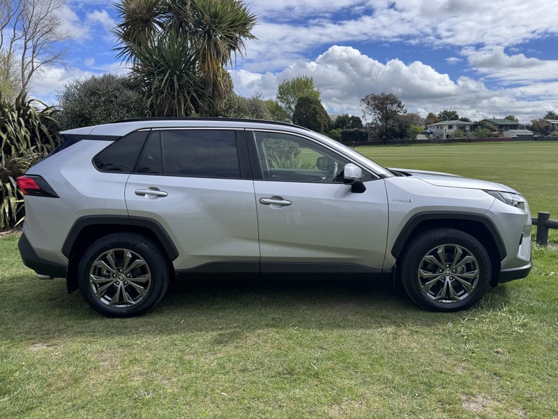 2024 Toyota RAV4 GXL 2.5P Hybrid AWD Automatic SUV image 5