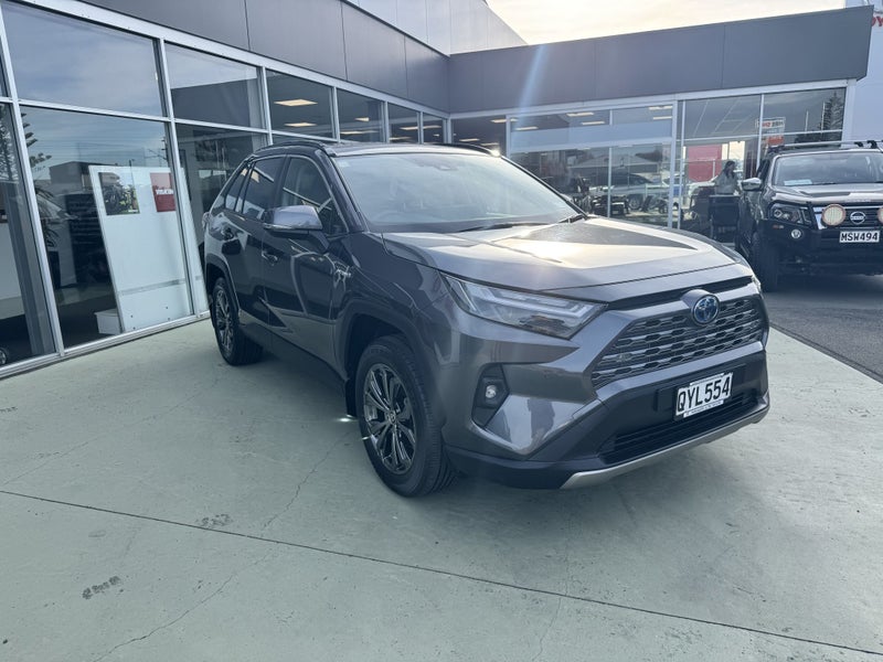 2024 Toyota RAV4 GXL 2.5P Hybrid AWD Automatic SUV image 3