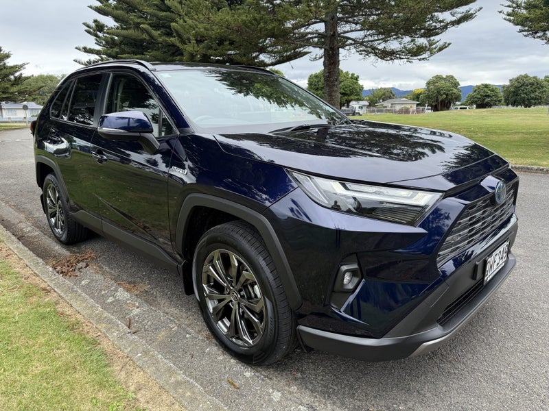 2024 Toyota RAV4 GXL 2.5P Hybrid AWD Automatic SUV image 3