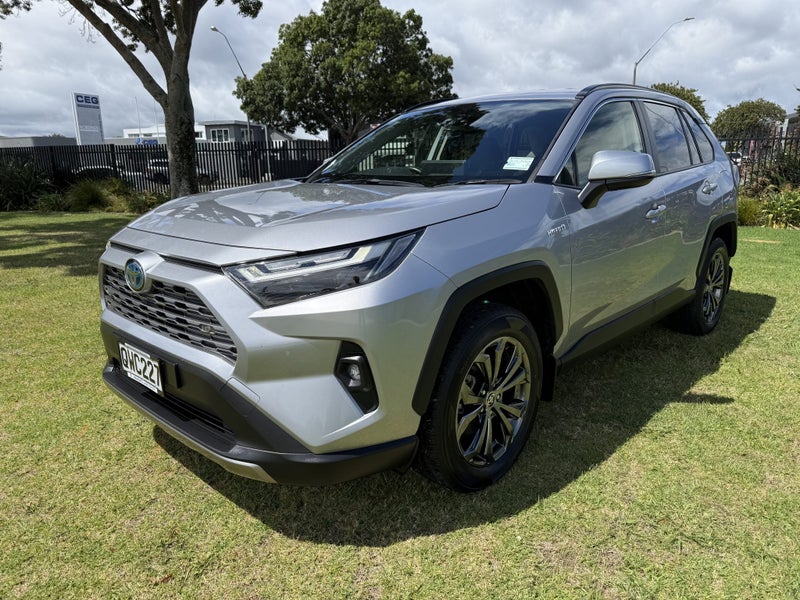 2024 Toyota RAV4 GXL 2.5P Hybrid AWD Automatic SUV image 3