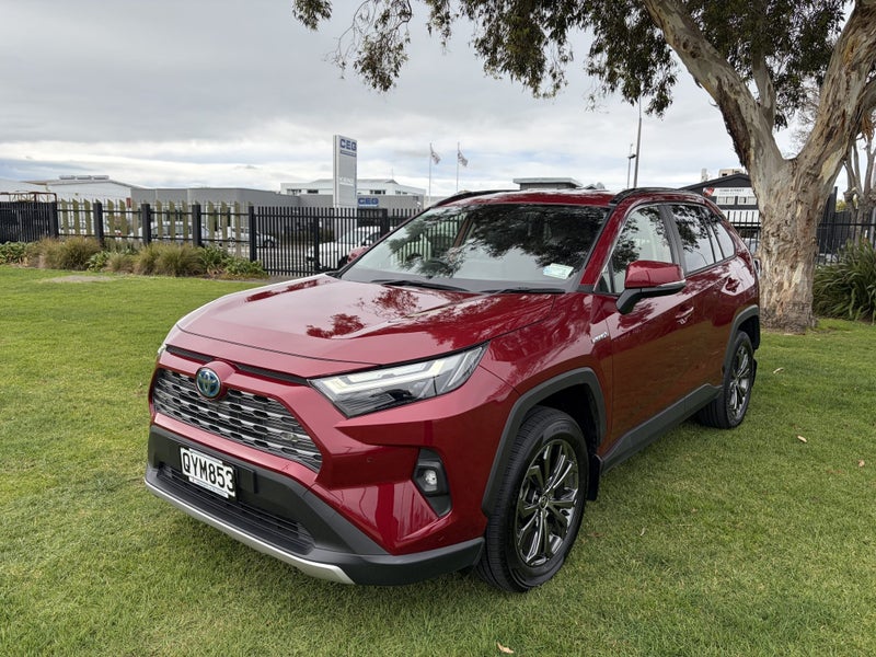 2024 Toyota RAV4 GXL 2.5P Hybrid AWD Automatic SUV image 3