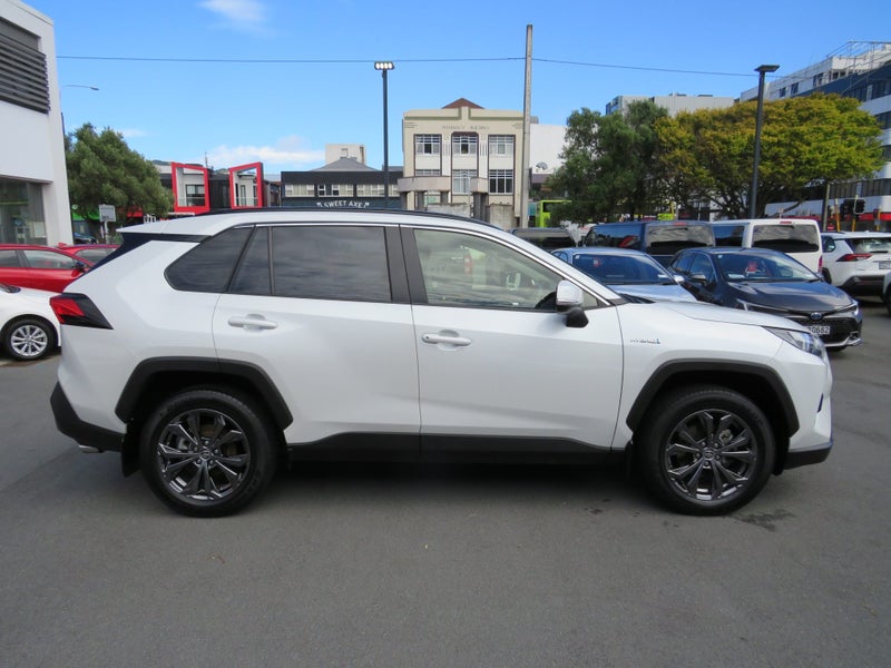 2024 Toyota RAV4 GXL 2.5P Hybrid ECVT AWD image 3