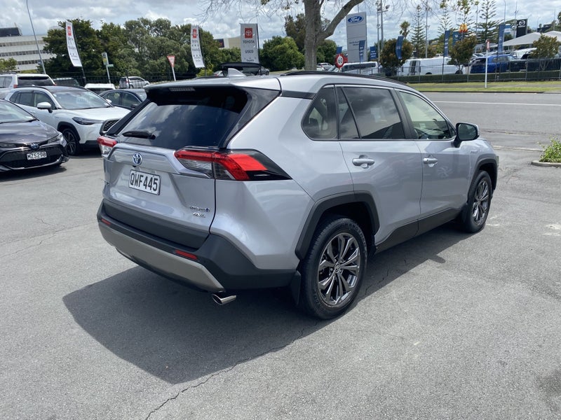2024 Toyota RAV4 GXL 2.5P Hybrid ECVT AWD SUV image 2