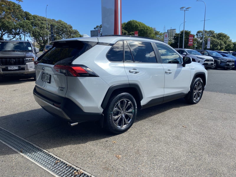 2024 Toyota RAV4 GXL 2.5P Hybrid ECVT AWD SUV image 2