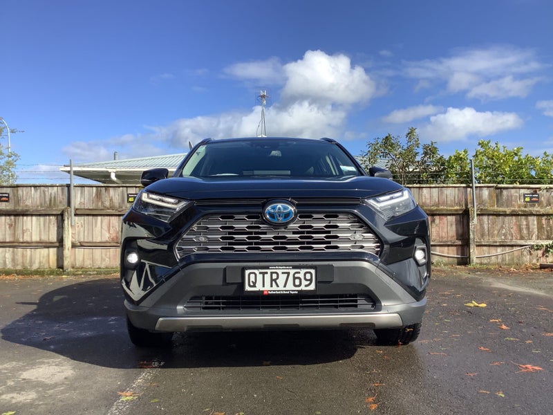 2024 Toyota RAV4 GXL 2.5P HYBRID ECVT AWD SUV image 2