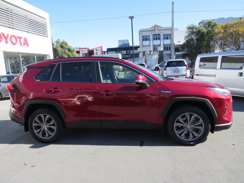 2024 Toyota RAV4 GXL 2.5P Hybrid ECVT AWD SUV image 3