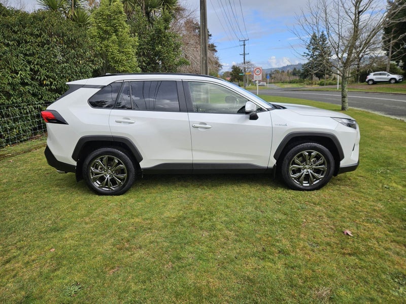 2024 Toyota RAV4 GXL 2.5P Hybrid Electric AWD N... image 4