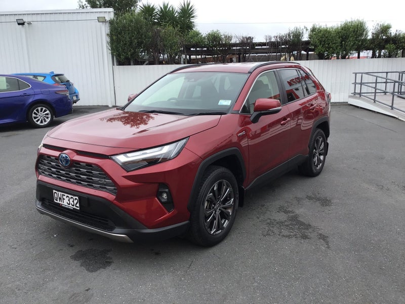 2024 Toyota RAV4 GXL 2.5P Hybrid SUV image 3