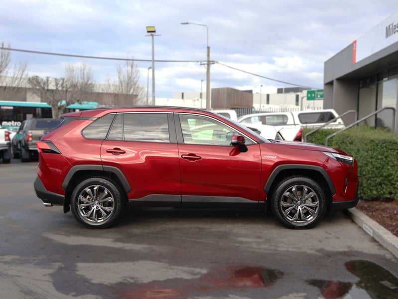 2024 Toyota RAV4 GXL HYBRID 4WD/AWD, Push Start image 4