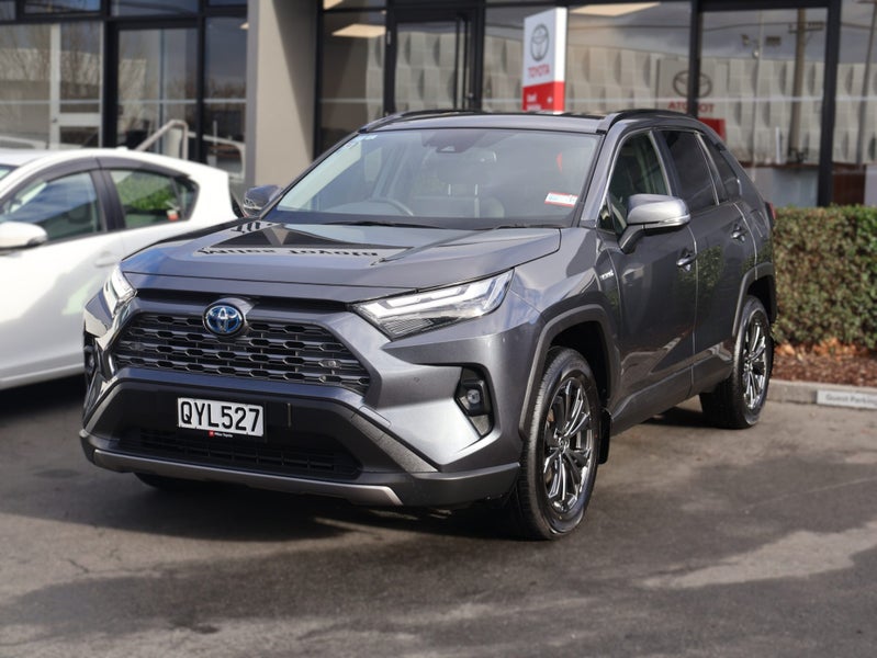 2024 Toyota RAV4 GXL HYBRID AWD/4WD, Push Button image 3