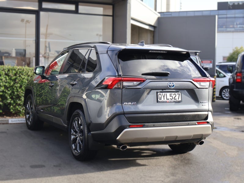 2024 Toyota RAV4 GXL HYBRID AWD/4WD, Push Button image 5