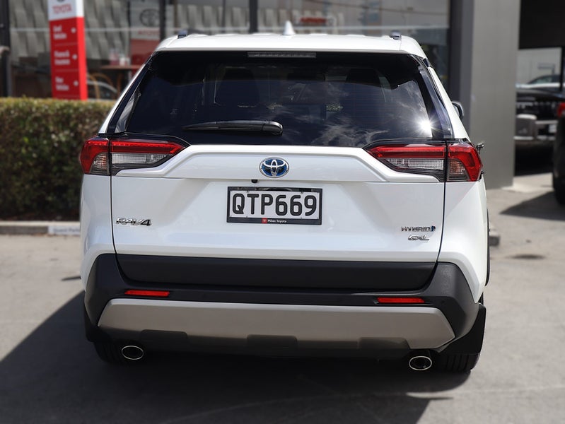 2024 Toyota RAV4 GXL HYBRID AWD/4WD, Push Start image 5