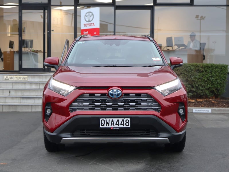 2024 Toyota RAV4 GXL HYBRID, AWD/4WD, Push Start image 2