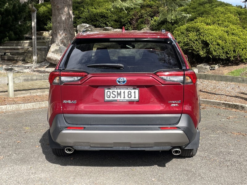 2024 Toyota RAV4 GXL Hybrid AWD image 5