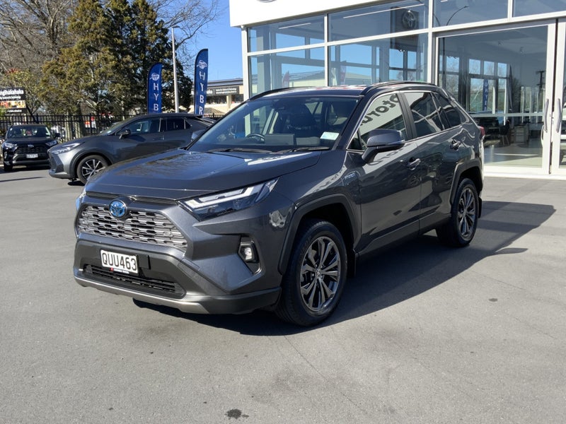 2024 Toyota RAV4 GXL Hybrid AWD Balance of new... image 4