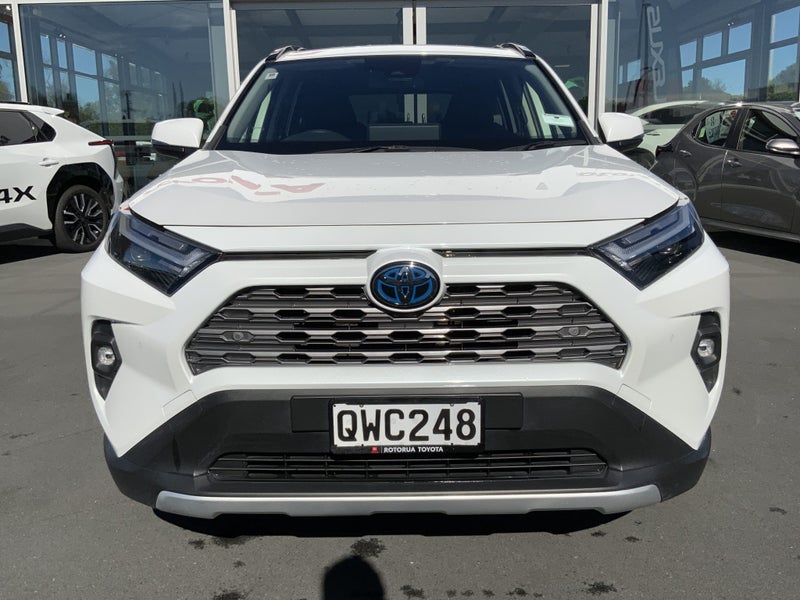 2024 Toyota RAV4 GXL Hybrid - NZ's Favorite SUV! image 3