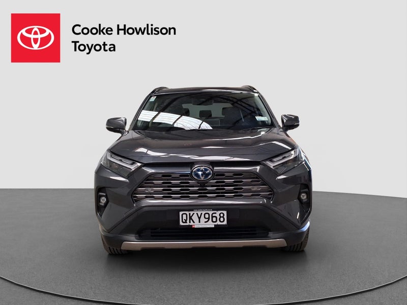 2024 Toyota RAV4 Limited 2.5L Hybrid image 2
